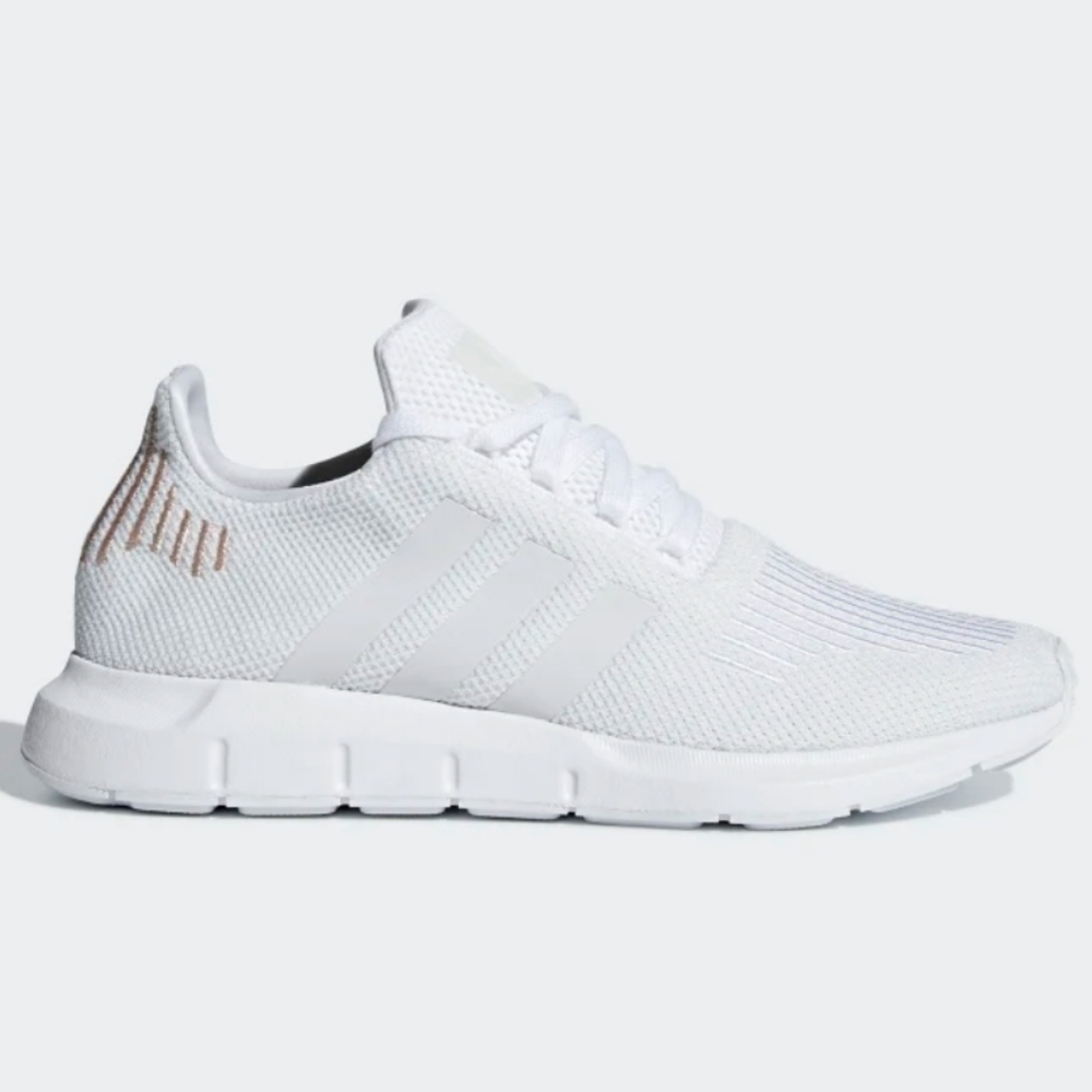 Adidas Swift Run